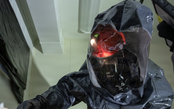 AKNG's 103rd Weapons of Mass Destruction - Civil Support Team conducts CBRN incident training exercise