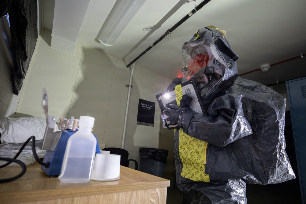 AKNG's 103rd Weapons of Mass Destruction - Civil Support Team conducts CBRN incident training exercise