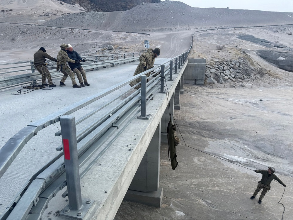 US Air Force, Allied Partners SOF members train in Greenland during AE26