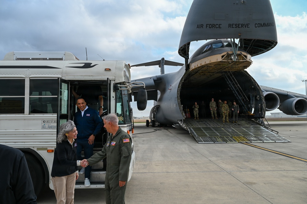 Boardroom to Flight Line: USO Governors Get Inside Look at Air Reserve Mission