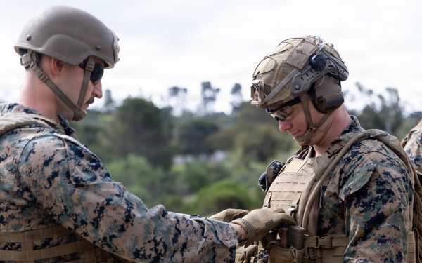 1st MLG CSTS Marines Conduct Pre-Combat Checks and Inspections