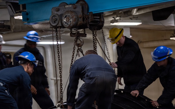 USS Nimitz Conducts Anchor Drop Evolution