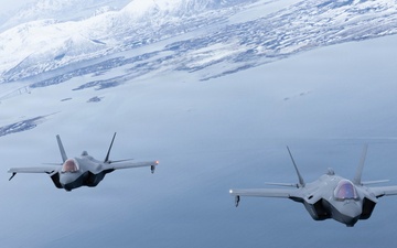 CORE26 | NATO Aircraft and Ships Conduct Joint Formation Flight in Arctic Exercise