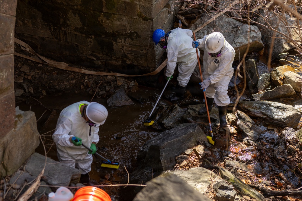 U.S. Army Corps of Engineers installs containment system in Rock Run culvert to aid Potomac Interceptor response