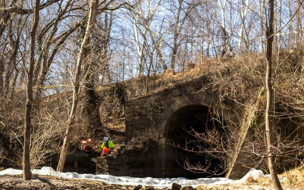 U.S. Army Corps of Engineers installs containment system in Rock Run culvert to aid Potomac Interceptor response