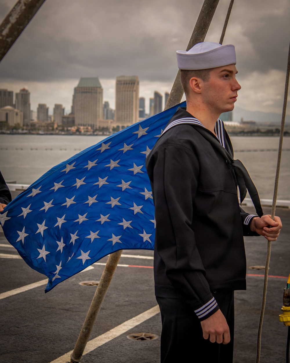 USS Nimitz Pulls into San Diego