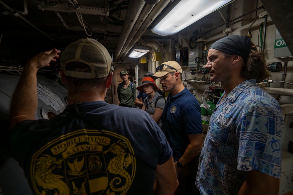 Members of DPAA Leadership and Manila American Cemetery and Memorial Visits 26-1PH