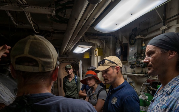 Members of DPAA Leadership and Manila American Cemetery and Memorial Visits 26-1PH
