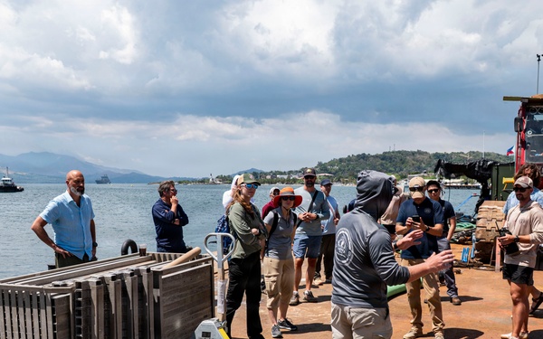 Members of DPAA Leadership and Manila American Cemetery and Memorial Visits 26-1PH