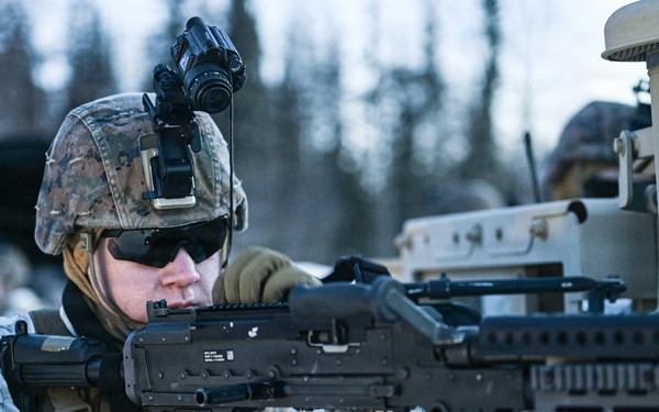 US Marines conduct training during ARCTIC EDGE 2026