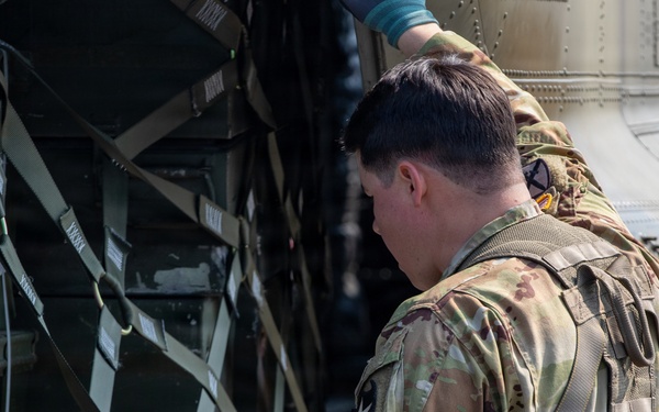2CAB Soldiers Conduct VALEx to Support Apache Precision Fires During Talon Reach