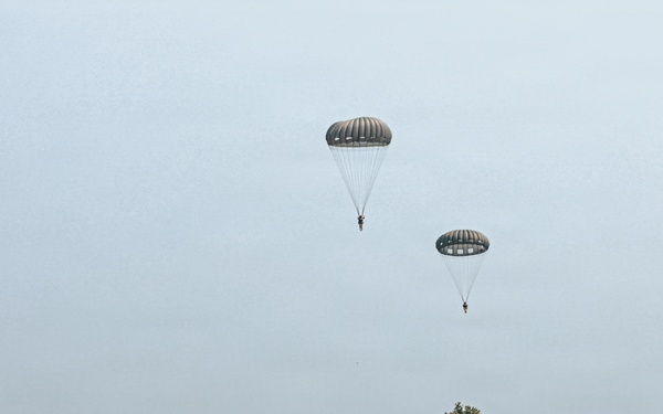 5th Special Forces Group (Airborne) commemorates the D-Day Anniversary Jump