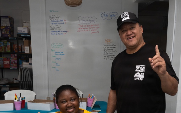 Hawai'i Navy Week River of Life Mission Volunteer Event