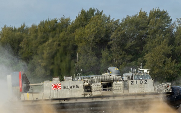 JMSDF LCAC Landings at Kin Blue Training Area
