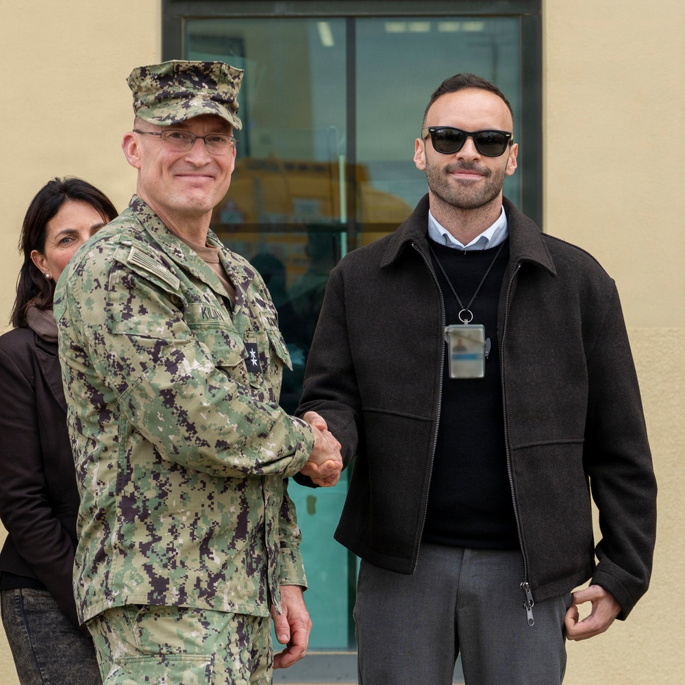 PWD Sigonella Hosts Rear Adm. Kilian