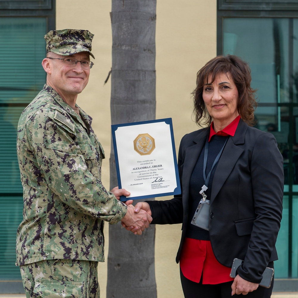 PWD Sigonella Hosts Rear Adm. Kilian