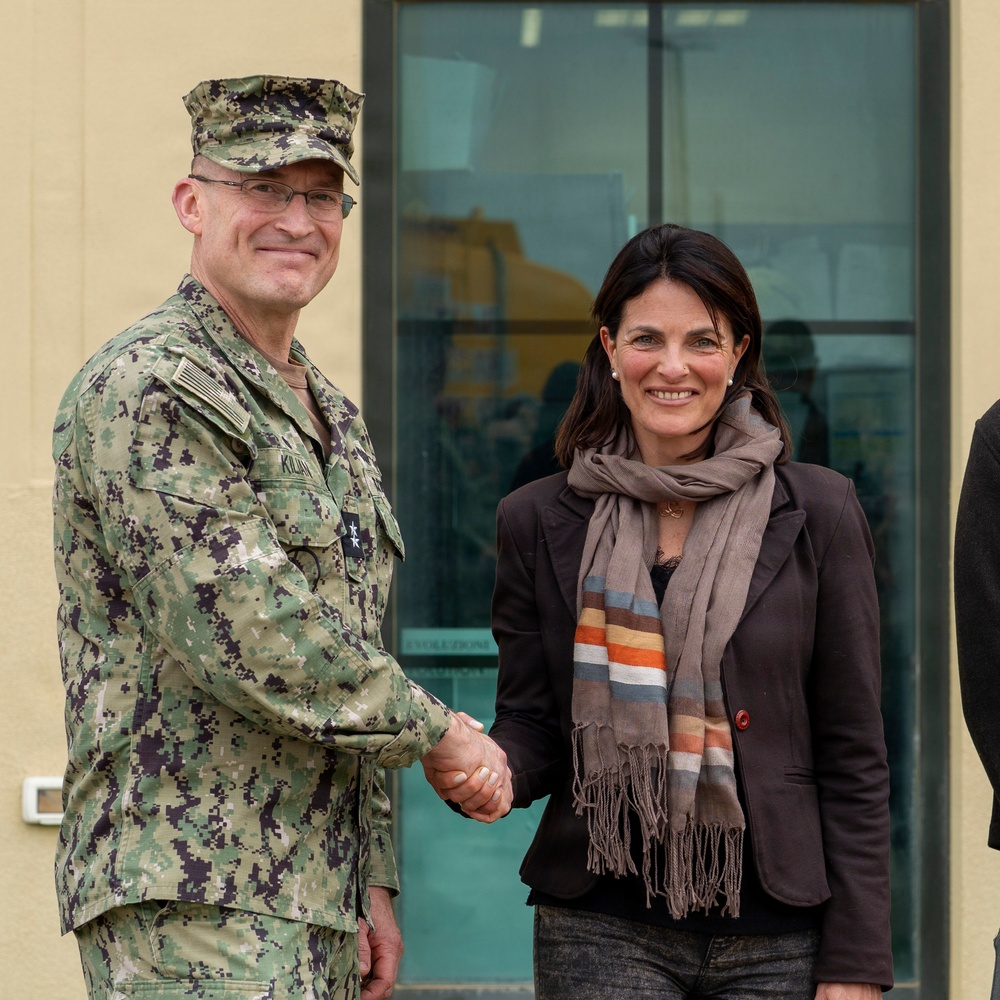PWD Sigonella Hosts Rear Adm. Kilian