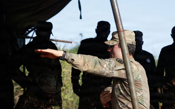 US, Kenya infantrymen conduct M249 SAW range training during Justified Accord 2026