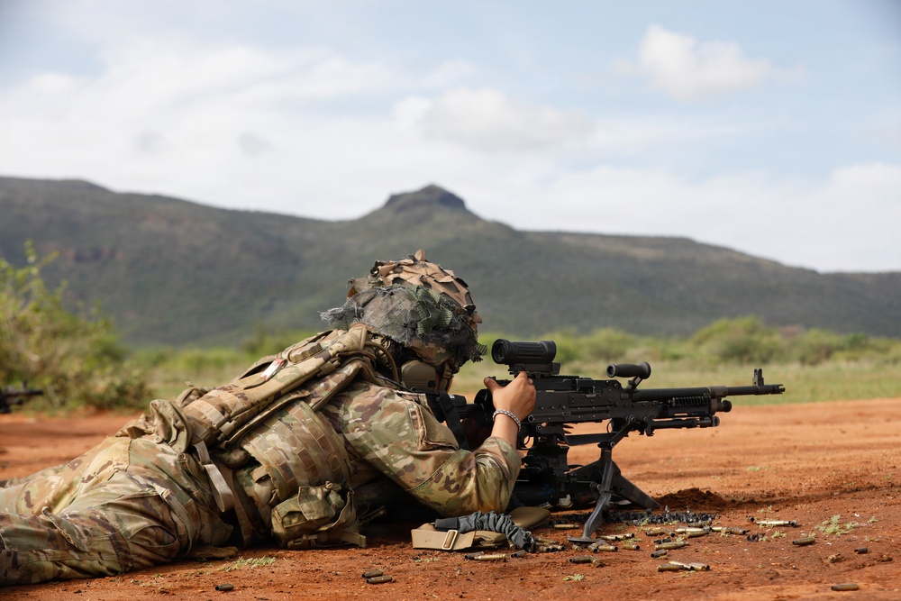 US, Kenya infantrymen conduct M249 SAW range training during Justified Accord 2026