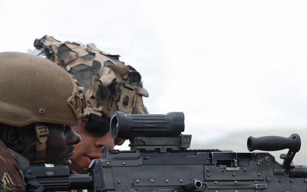 US, Kenya infantrymen conduct M249 SAW range training during Justified Accord 2026