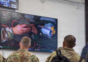 Senior Leaders Walk Through 21st Theater Sustainment Command Innovation Center