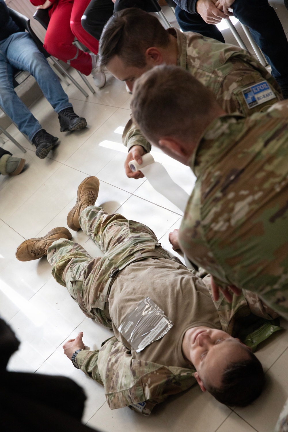 U.S. Army National Guard medics strengthen local clinic with lifesaving training