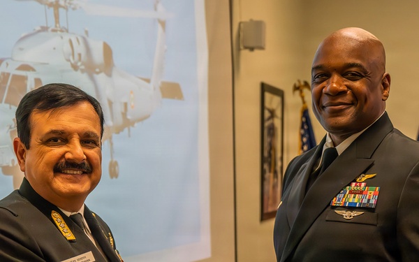 CNATT Unit North Island hosts Navy airboss, Indian Navy vice chief