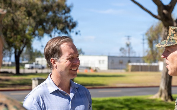 Assistant Secretary of the Navy for Manpower and Reserve Affairs, the Honorable Benjamin C. Kohlmann, visits I Marine Expeditionary Force