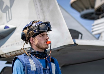 USS Abraham Lincoln (CVN 72) supports Operation Epic Fury