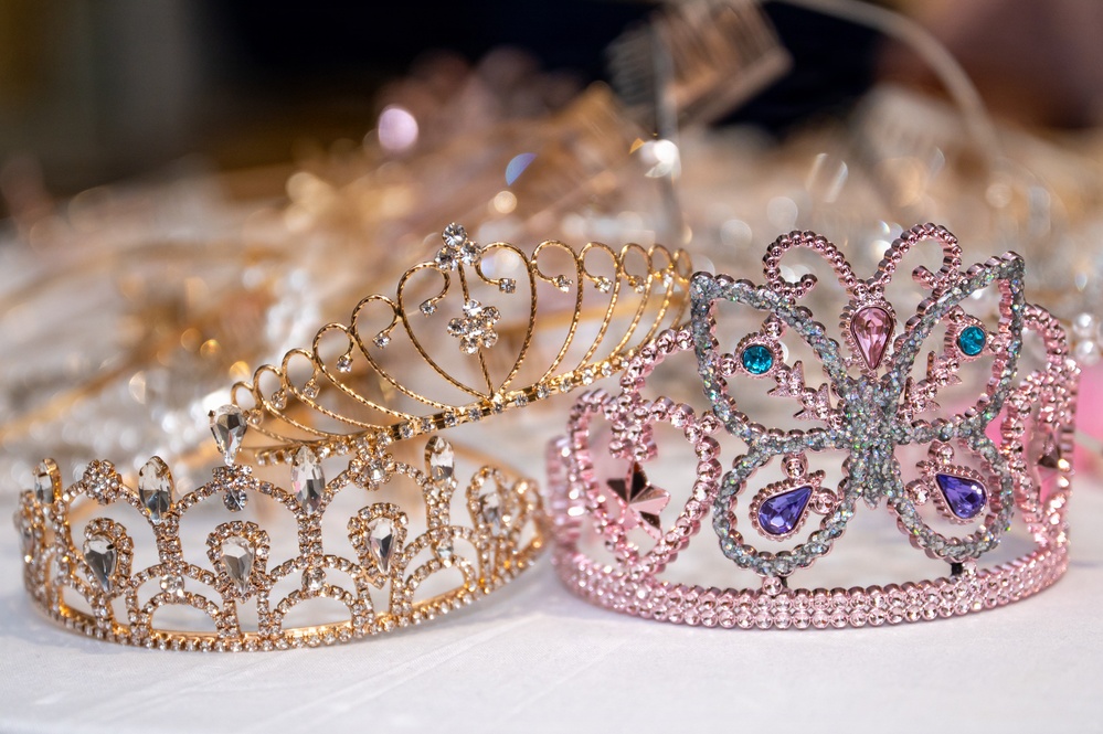 Strengthening Bonds: A Special Night for Service Members and Their Daughters