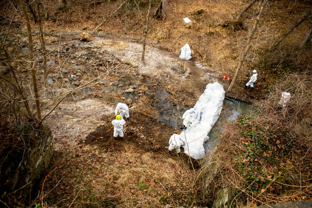 U.S. Army Corps of Engineers crews continue remediation activities at Potomac Interceptor Collapse Site