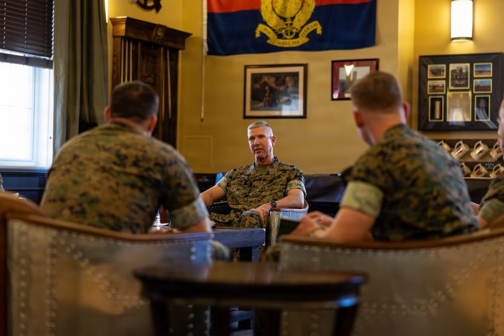 The Commandant, Gen. Eric M. Smith speaks to Warrant Officer Basic Course India Company