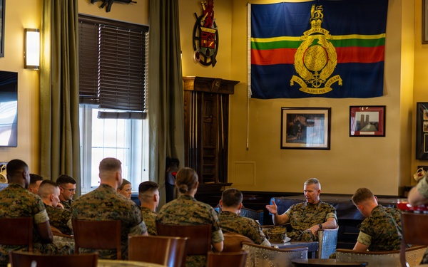 The Commandant, Gen. Eric M. Smith speaks to Warrant Officer Basic Course India Company