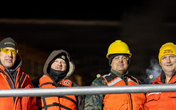 Undocking Crew for The USS North Dakota (SSN 784)