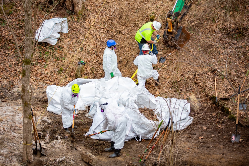 U.S. Army Corps of Engineers crews continue remediation activities at Potomac Interceptor Collapse Site