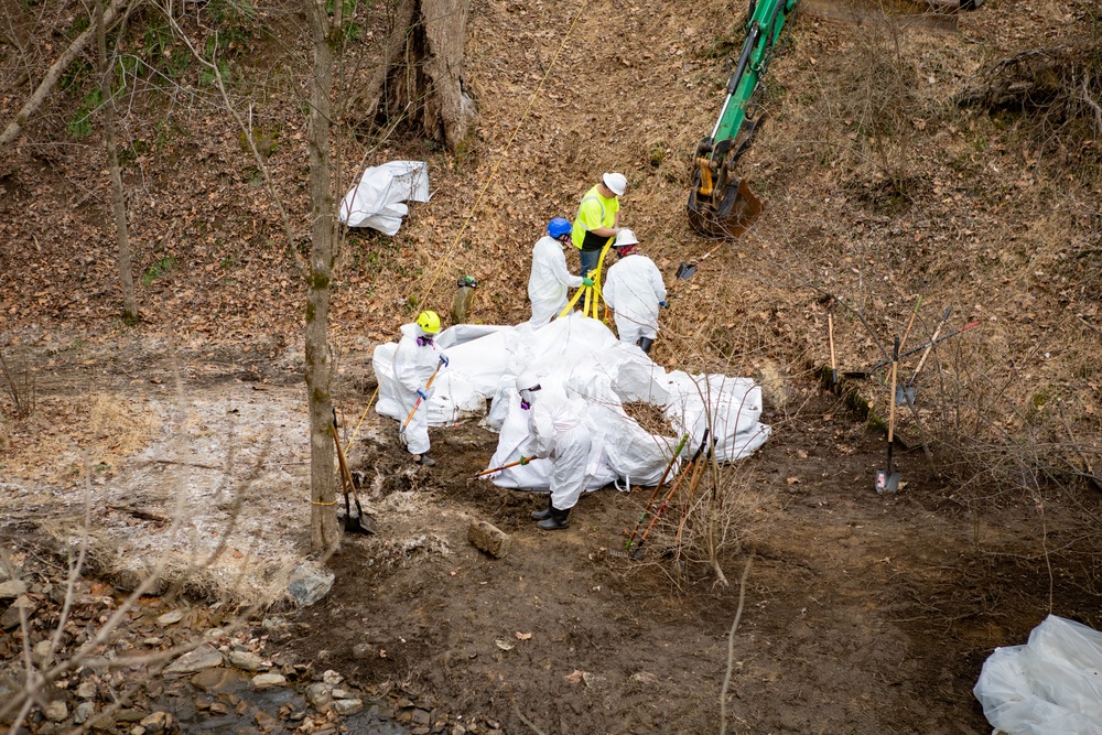 U.S. Army Corps of Engineers crews continue remediation activities at Potomac Interceptor Collapse Site