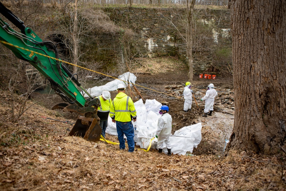 U.S. Army Corps of Engineers crews continue remediation activities at Potomac Interceptor Collapse Site