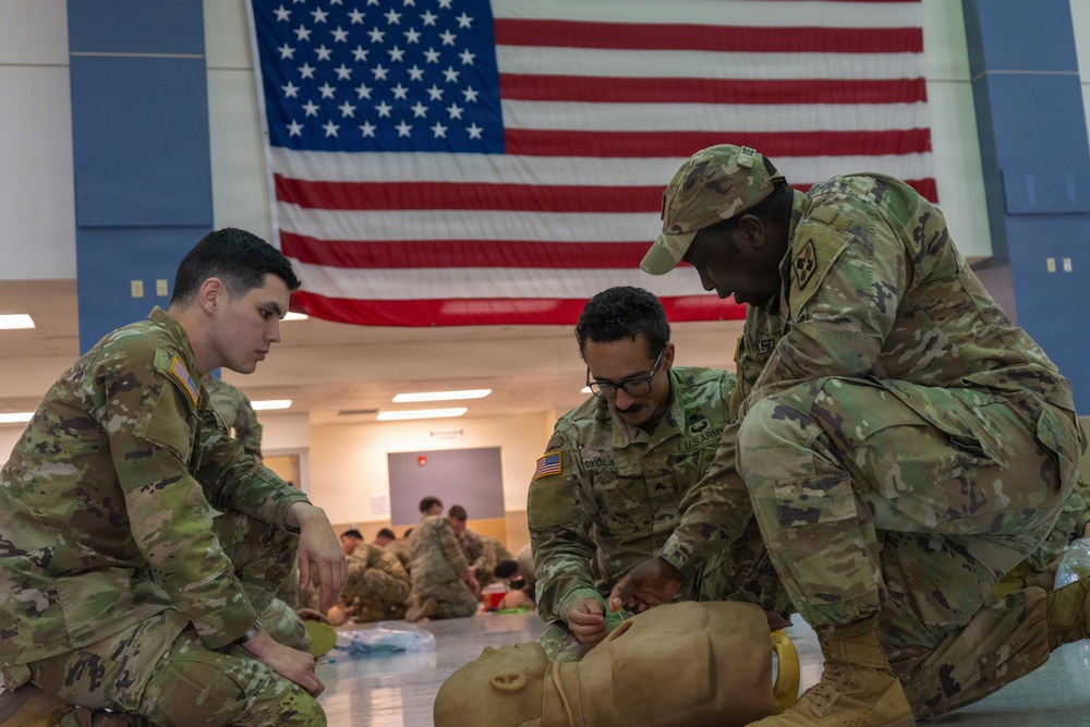 101st Rakkasan Soldiers Conduct Trauma Training
