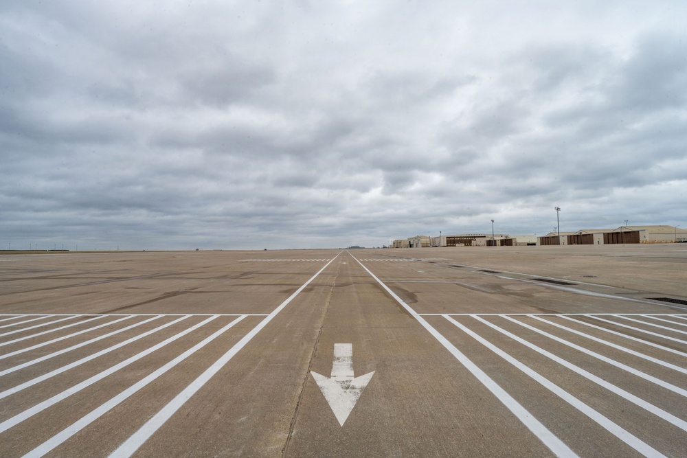 Empty Flightline, Mission Ready!