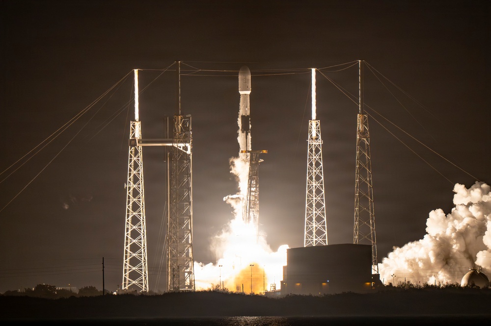 Falcon 9 | ECHOSTAR 25 Launch