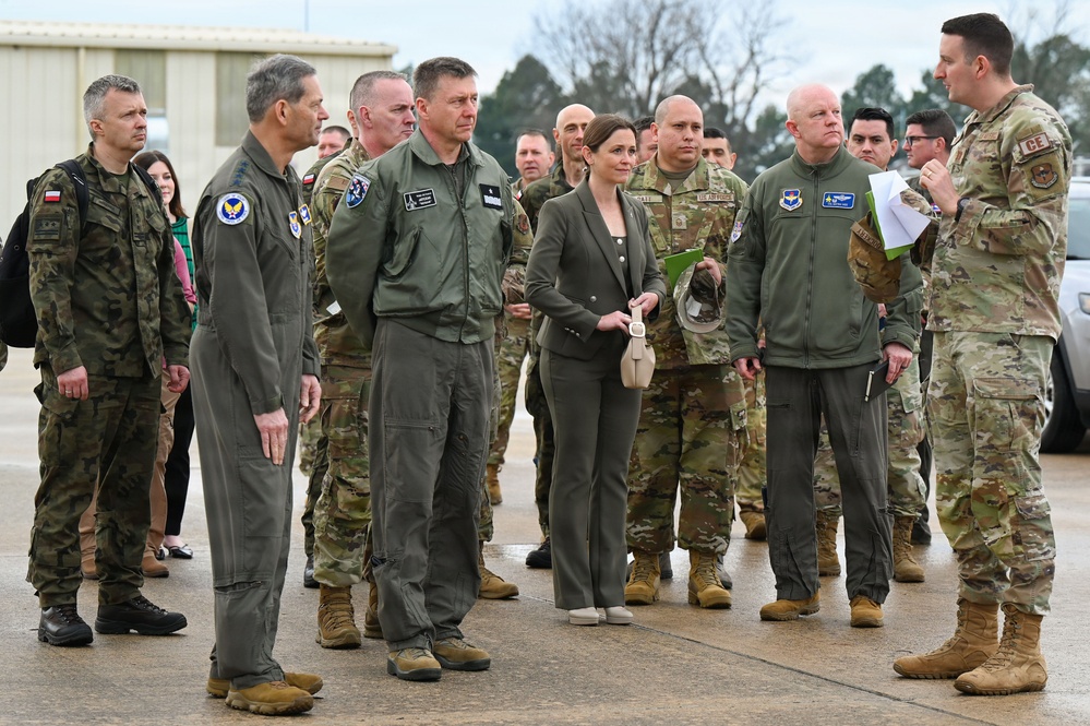 CSAF and CMSAF visit Ebbing ANGB