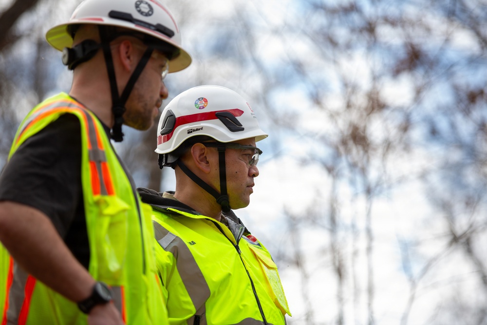 USACE Baltimore District commander visits Potomac Interceptor collapse site to review remediation work
