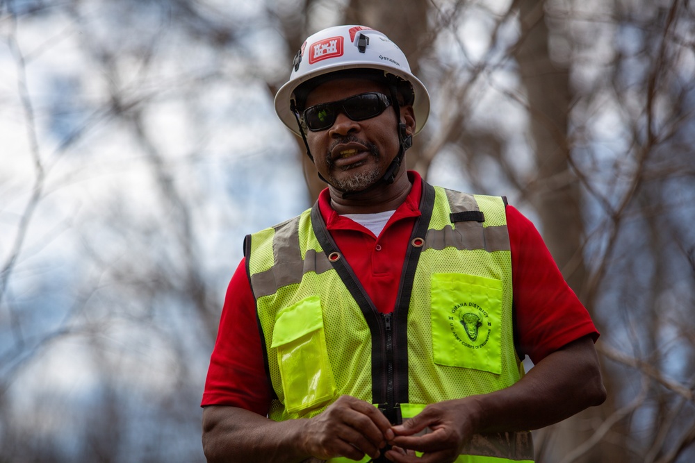 USACE Baltimore District commander visits Potomac Interceptor collapse site to review remediation work