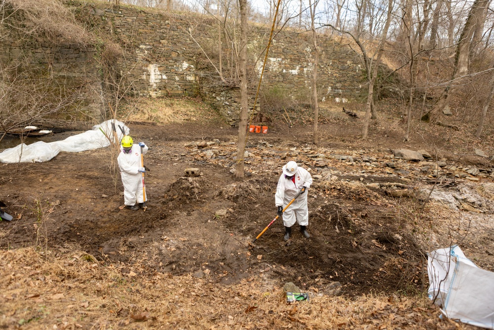 U.S. Army Corps of Engineers crews continue remediation activities at Potomac Interceptor Collapse Site