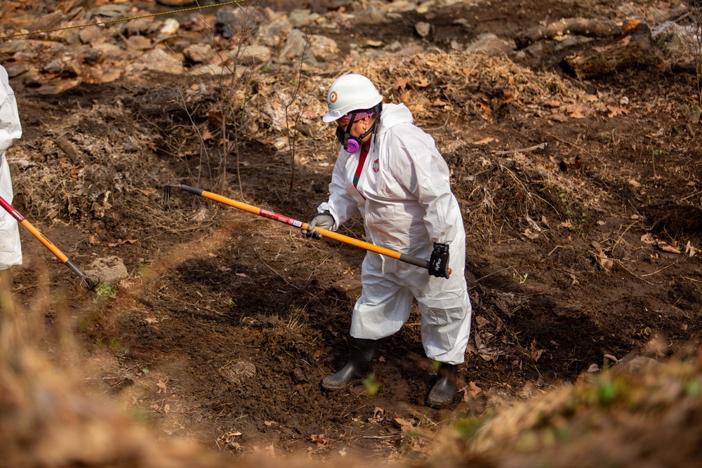 U.S. Army Corps of Engineers crews continue remediation activities at Potomac Interceptor Collapse Site