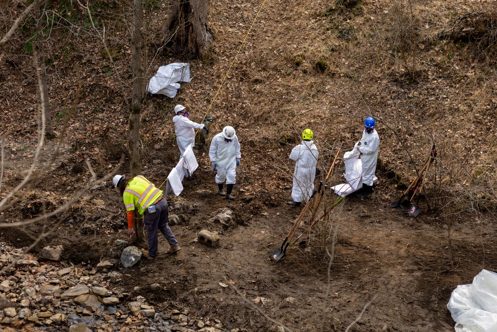 U.S. Army Corps of Engineers crews continue remediation activities at Potomac Interceptor Collapse Site