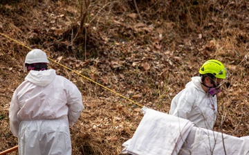 U.S. Army Corps of Engineers crews continue remediation activities at Potomac Interceptor Collapse Site