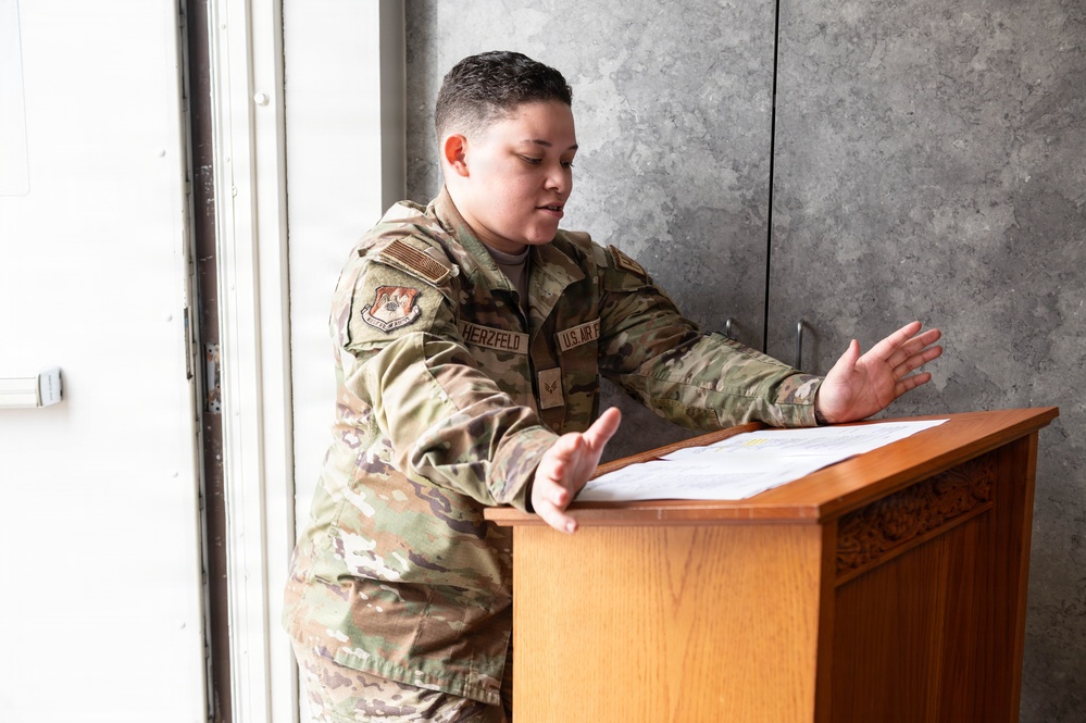 Chapel renovates kitchen to support warfighters, families
