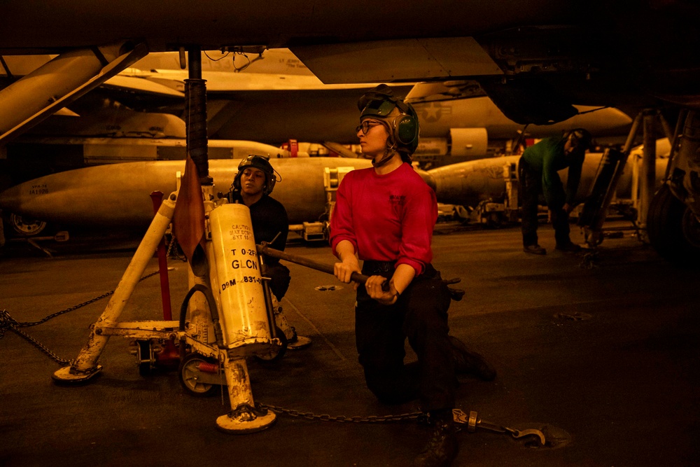 USS Abraham Lincoln (CVN72) supports Operation Epic Fury