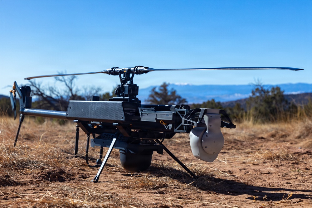 Soldiers use lattice system to control Unmanned Aerial System